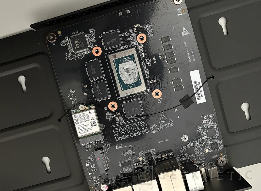 Geeknetic Arctic Senza AI 370 Review 9