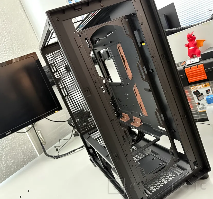 Geeknetic Antec Flux Pro Noctua Edition Review 21