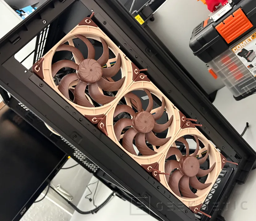 Geeknetic Antec Flux Pro Noctua Edition Review 15