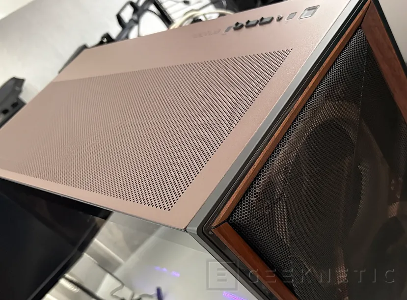 Geeknetic Antec Flux Pro Noctua Edition Review 33