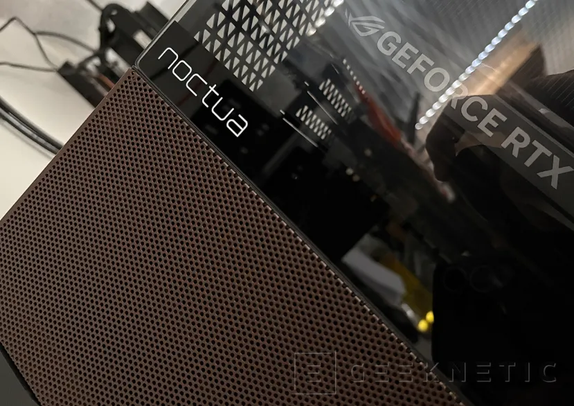 Geeknetic Antec Flux Pro Noctua Edition Review 32