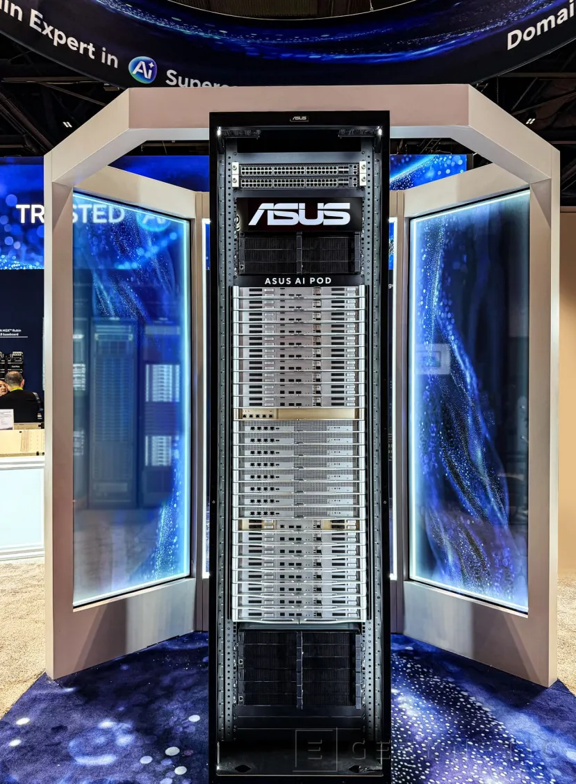 Geeknetic ASUS revoluciona la IA con servidores refrigerados por líquido y hasta 10 veces más eficiencia 1