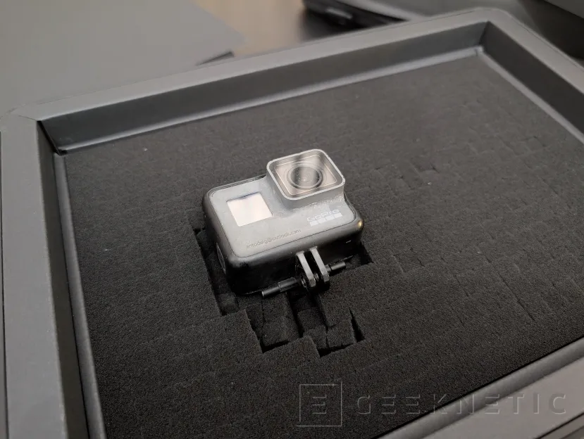 Geeknetic ASUS ProArt GoPro Edition PX13 Review 12