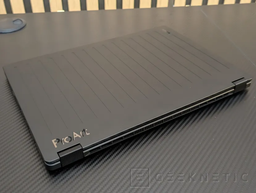 Geeknetic ASUS ProArt GoPro Edition PX13 Review 2