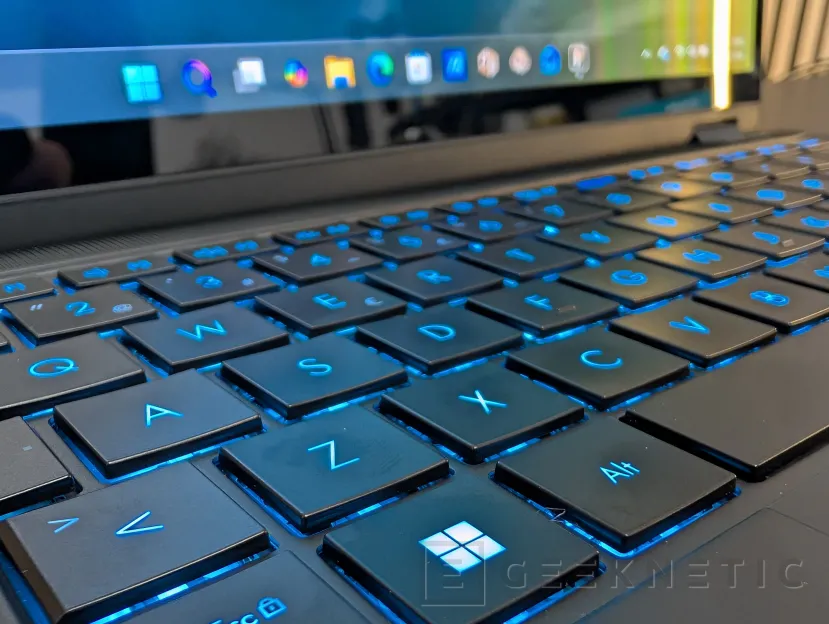 Geeknetic ASUS ProArt GoPro Edition PX13 Review 8