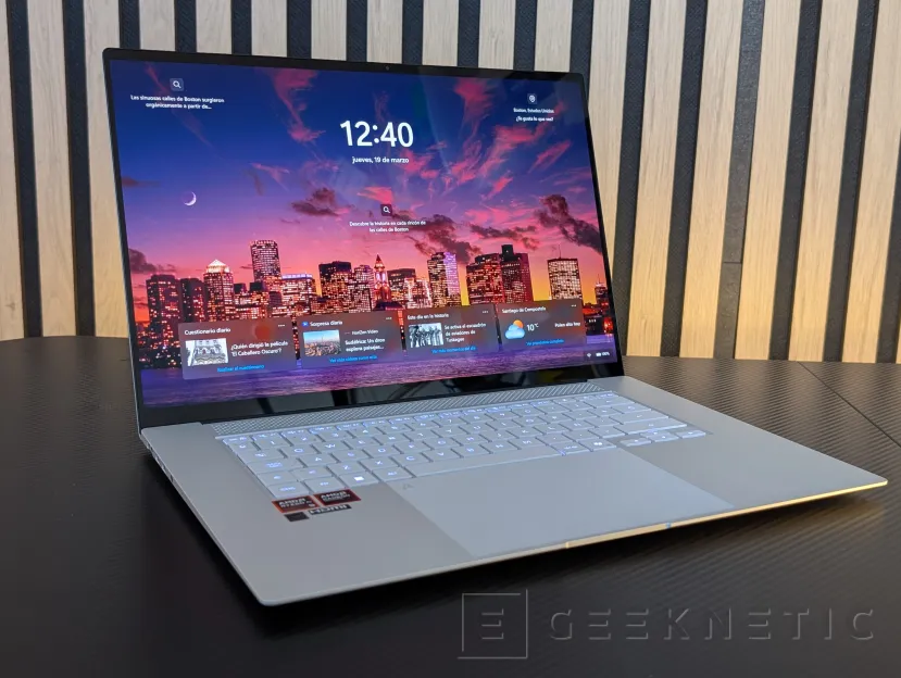 Geeknetic ASUS Zenbook S16 UM5606 Review Con AMD Ryzen AI 9 465 6