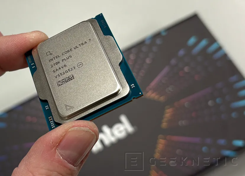 Geeknetic Intel Core Ultra 7 270K Plus Review 5