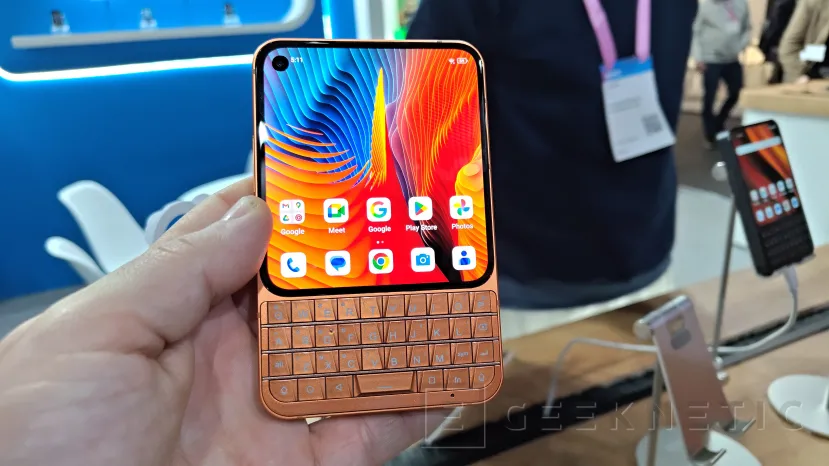 Geeknetic El sucesor espiritual de BlackBerry ya está en Kickstarter: así es el Unihertz Titan 2 Elite con Android 16 1