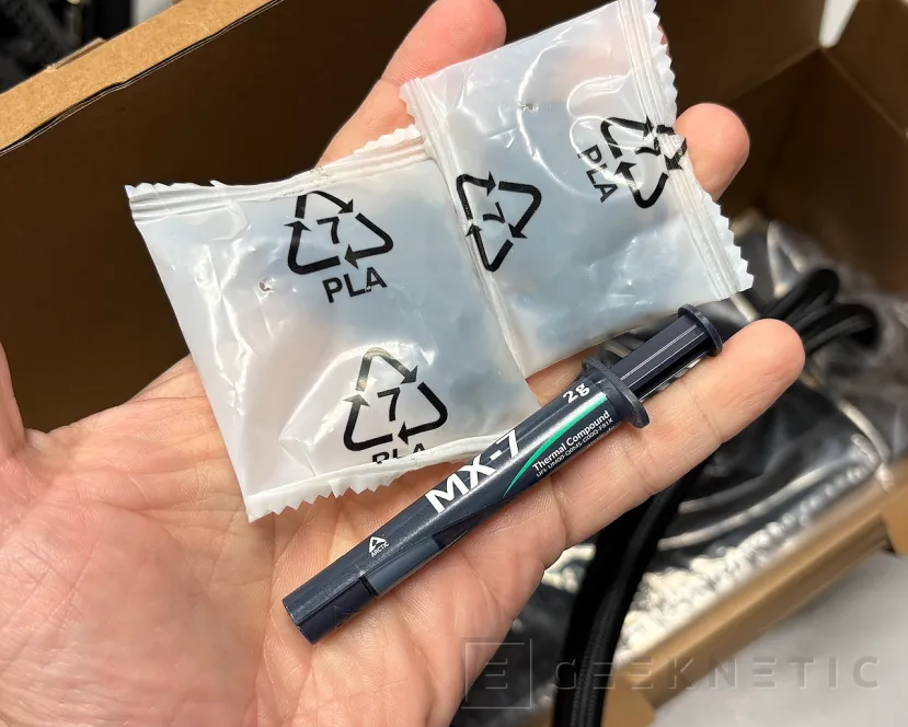 Geeknetic Arctic Liquid Freezer WS360-SP6 Review: una AIO para EPYC y Threadripper que sorprende por precio 18