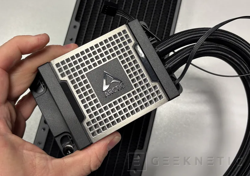 Geeknetic Arctic Liquid Freezer WS360-SP6 Review: una AIO para EPYC y Threadripper que sorprende por precio 15