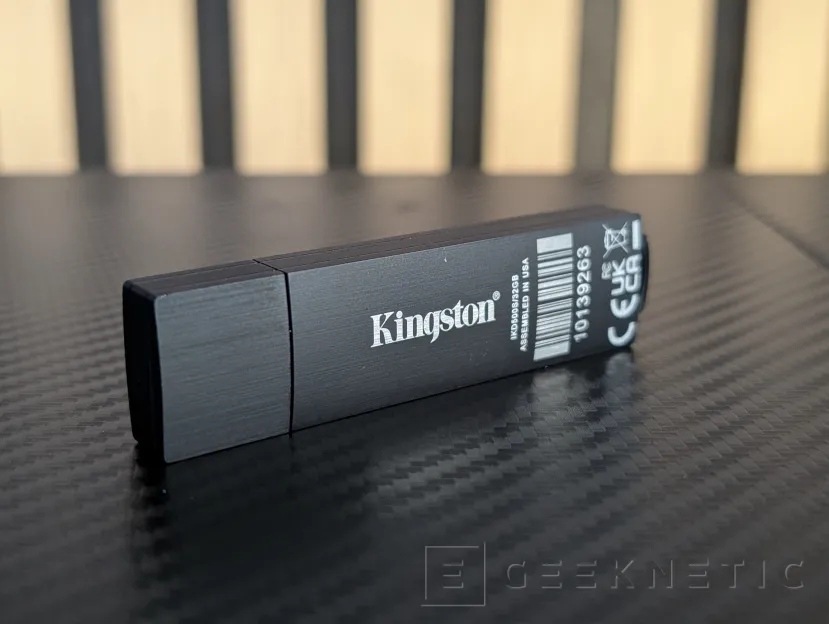 Geeknetic Kingston IronKey D500S 32 GB Review 3