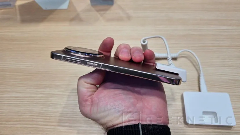 Geeknetic HUAWEI trae al MWC26 su tope de gama Mate 80 Pro, XMAGE para fotografías con colores reales 2