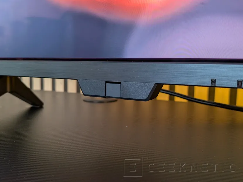 Geeknetic ASUS ProArt Display OLED PA27USD Review: Monitor profesional con panel QD-OLED 4K de 240 Hz y soporte avanzado HDR 6