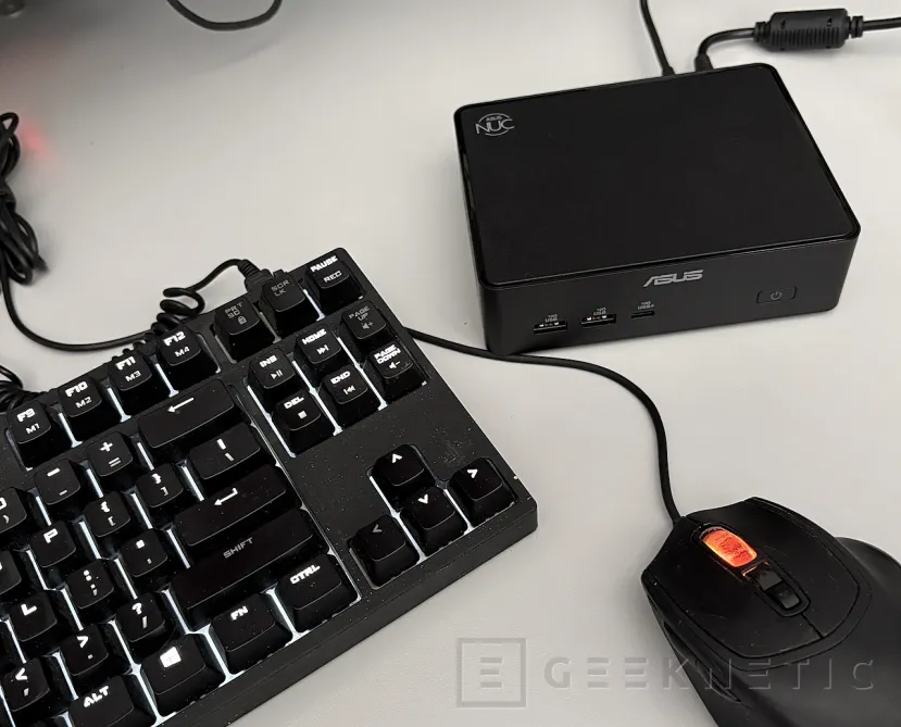 Geeknetic ASUS NUC 16 Pro acerca el edge computing y la IA a entornos profesionales gracias al Intel Core Ultra X7 358H con GPU Intel B390 6