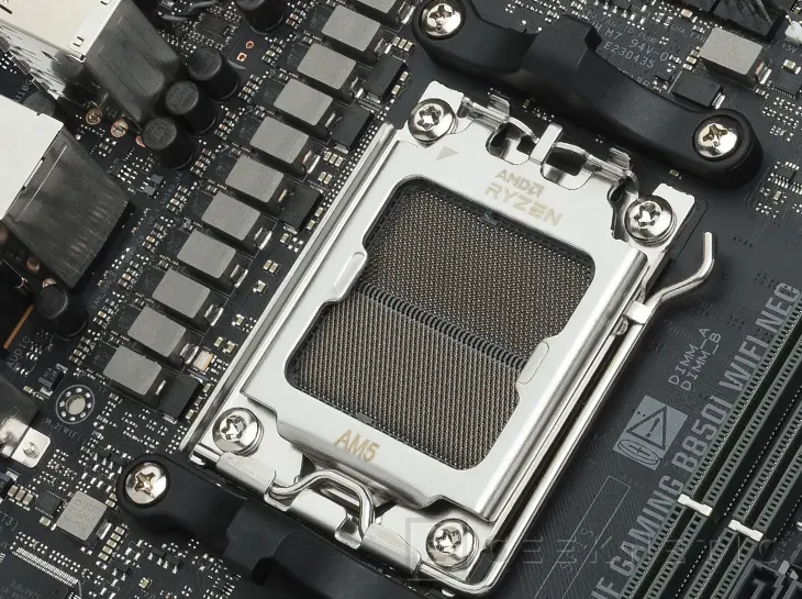 Geeknetic La ASUS TUF Gaming B850I WiFi Neo debuta como la primera Mini-ITX de la gama TUF Gaming 2