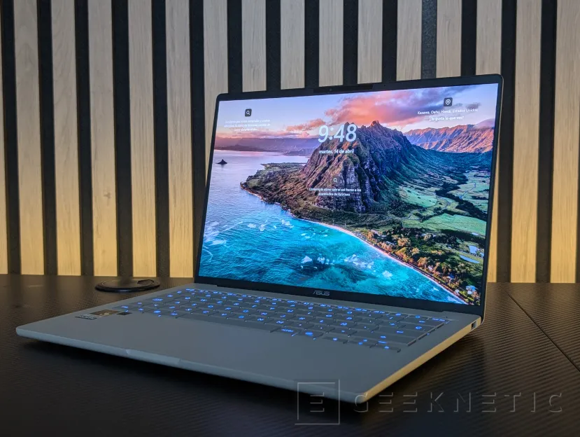Geeknetic ASUS Zenbook A14 UX3407 Review con Snapdragon X2 Elite (X2E-88-100): potencia y autonomía para dos jornadas en menos de un kilo 5