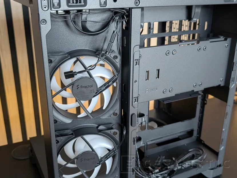 Geeknetic Fractal Design Pop 2 Vision Review: diseño panorámico con 4 ventiladores ARGB por menos de 100 euros 16