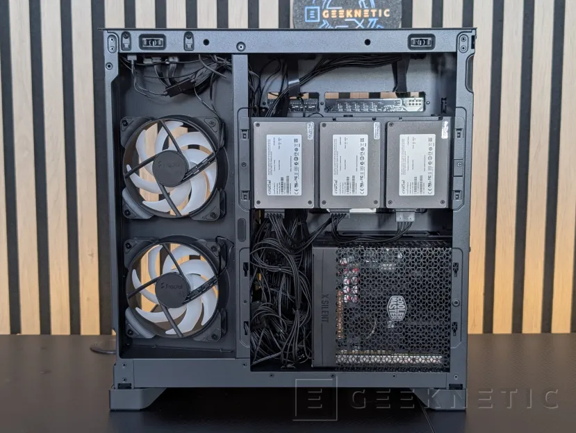 Geeknetic Fractal Design Pop 2 Vision Review: diseño panorámico con 4 ventiladores ARGB por menos de 100 euros 20