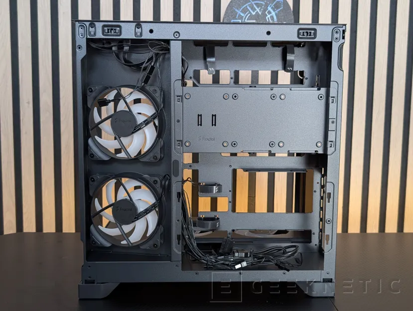 Geeknetic Fractal Design Pop 2 Vision Review: diseño panorámico con 4 ventiladores ARGB por menos de 100 euros 7