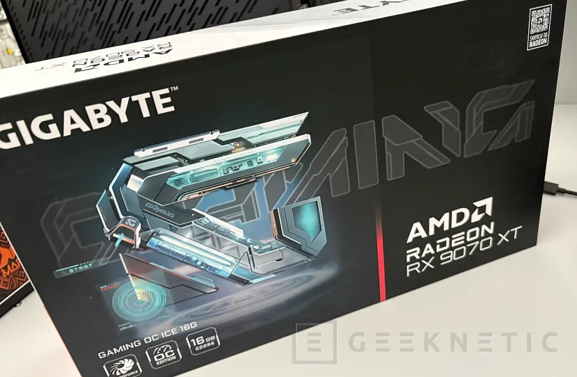 Geeknetic Gigabyte AMD Radeon RX 9070 XT Gaming OC ICE 16G Review: lleva al límite la arquitectura RDNA4 de AMD  1