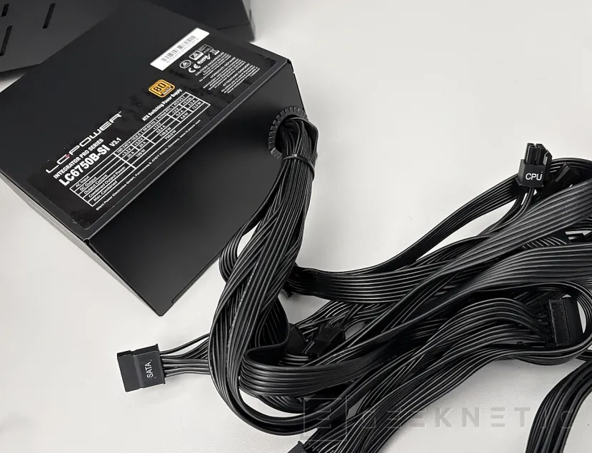 Geeknetic LC-POWER LC6750B-SI V3.1 750W Plus Bronze Review: combina ATX 3.1 y conector 12V-2x6 por menos de 80 euros 18