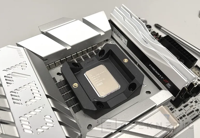 Geeknetic Arctic Freezer 36-S Review: diseño simple y funcional impulsado por el potente ventilador Arctic P12 Pro 12