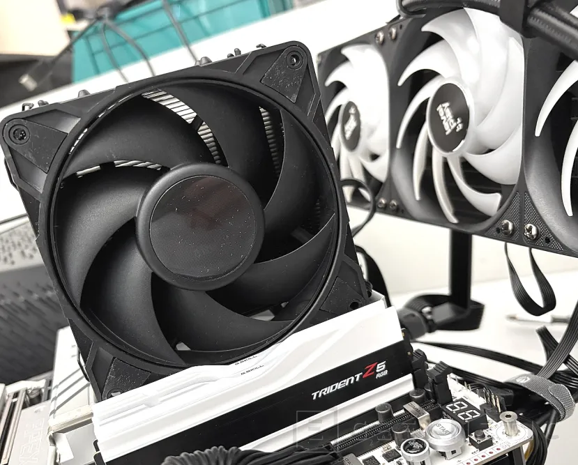 Geeknetic Arctic Freezer 36-S Review: diseño simple y funcional impulsado por el potente ventilador Arctic P12 Pro 20