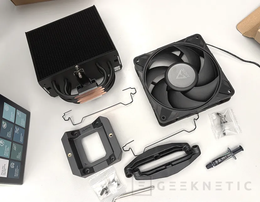 Geeknetic Arctic Freezer 36-S Review: diseño simple y funcional impulsado por el potente ventilador Arctic P12 Pro 10