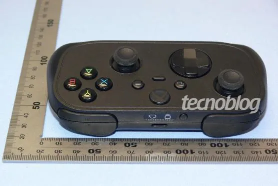Geeknetic El nuevo mando compacto de Xbox con WiFi 6 se filtra: así quiere Microsoft acabar con la latencia del cloud gaming sin necesidad de un nuevo hardware 2