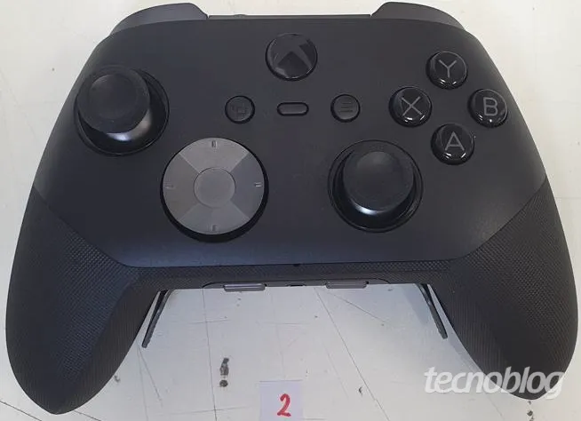 Geeknetic Se filtra el Xbox Elite Series 3, un mando con WiFi 6, modo nube y un diseño más personalizable 2