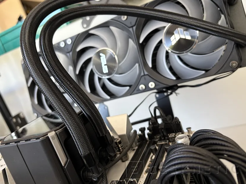 Geeknetic ASUS TUF Gaming LC III 360 ARGB LCD: Review: 360mm, ARGB, Ventiladores de alta presión estática y pantalla LCD 11