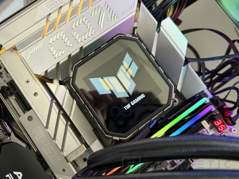 Geeknetic ASUS TUF Gaming LC III 360 ARGB LCD: Review: 360mm, ARGB, Ventiladores de alta presión estática y pantalla LCD 21