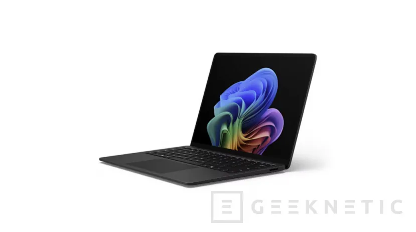 Geeknetic Llegan los nuevos Surface Pro 12 y Surface Laptop 8 con la etiqueta "for Business" y los Intel Core Ultra Series 3 2