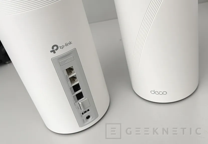 Geeknetic TP-Link Deco BE85 Wi-Fi 7 BE19000 Review: combina lo mejor de Wi-Fi 7 sumando 10GbE, fibra y una potencia de proceso única 6