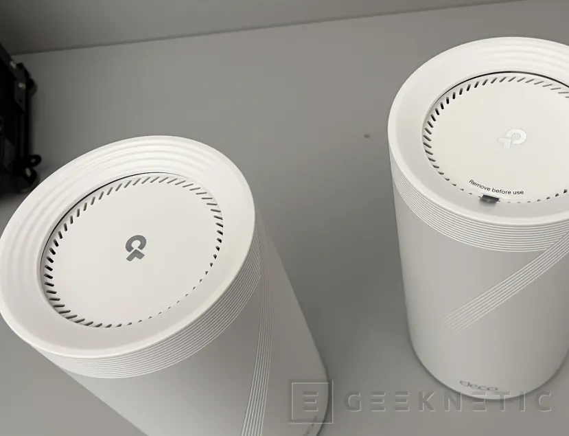 Geeknetic TP-Link Deco BE85 Wi-Fi 7 BE19000 Review: combina lo mejor de Wi-Fi 7 sumando 10GbE, fibra y una potencia de proceso única 4