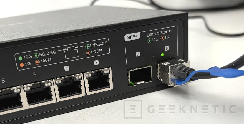 Geeknetic QNAP QSW-L3208-2C6T Review: conectividad Ethernet MultiGigabit de hasta 10GbE y SFP+ en un formato compacto de bajo consumo y precio más que competitivo 8
