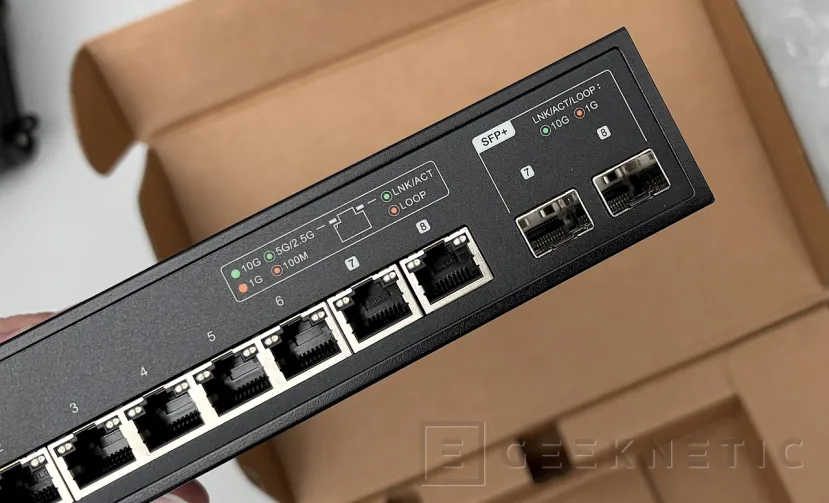 Geeknetic QNAP QSW-L3208-2C6T Review: conectividad Ethernet MultiGigabit de hasta 10GbE y SFP+ en un formato compacto de bajo consumo y precio más que competitivo 4