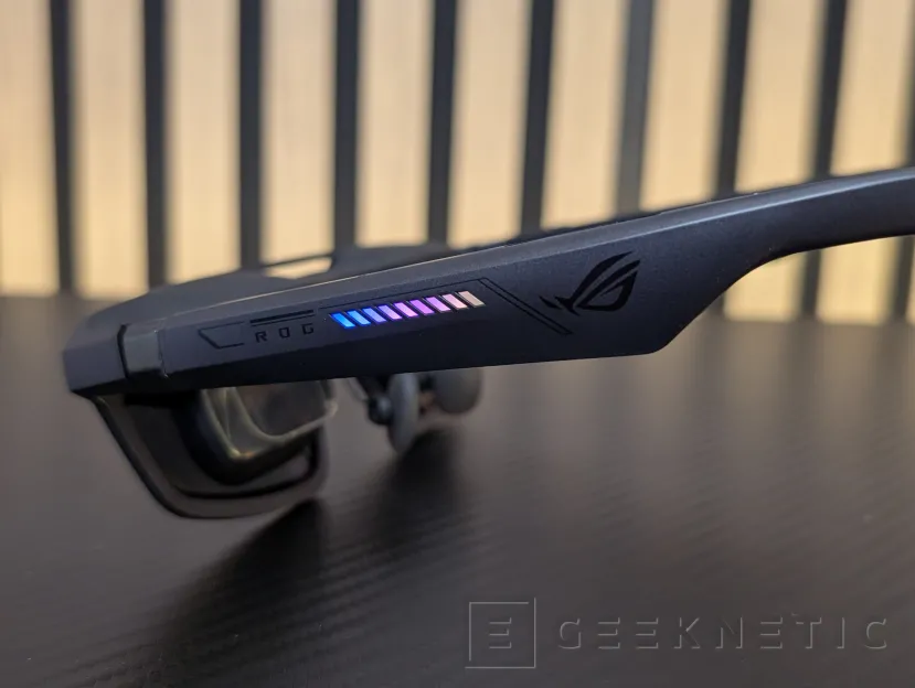 Geeknetic ASUS ROG XREAL R1 Review: las gafas Micro-OLED que convierten tu portátil o consola en un panel virtual de 171 pulgadas 3