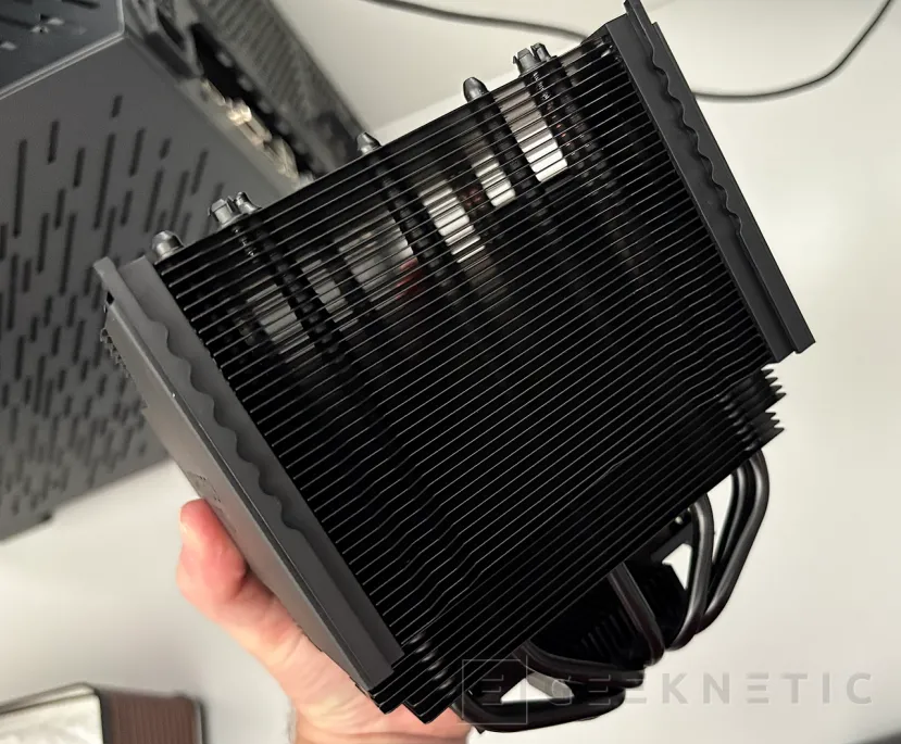 Geeknetic be quiet! Dark Rock Pro 6 Review: 300W de potencia, parada completa de ventiladores al 40% PWM 7