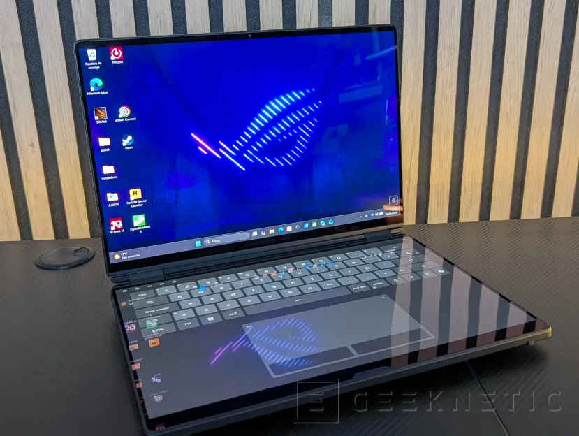 Geeknetic ASUS ROG Zephyrus Duo (2026) GX651Review: probamos el portátil de 6.500 euros con dos pantallas OLED y una RTX 5090 59