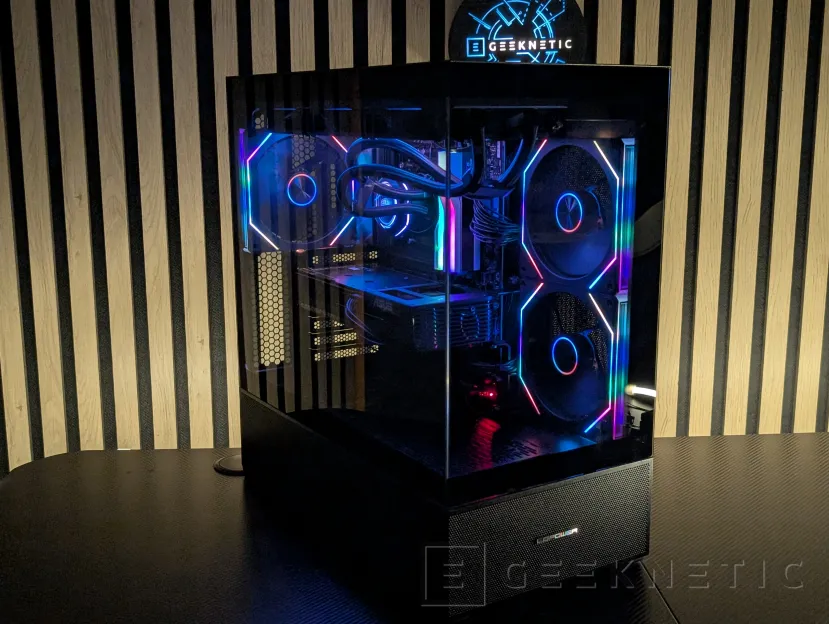 Geeknetic LC-Power Gaming 812B Onyx Vision Review 22