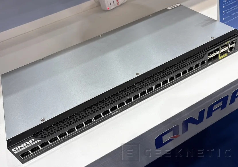 Geeknetic QNAP en Computex 2026: renovación completa de gama, IA integrada en QTS y networking de altas capacidades 11