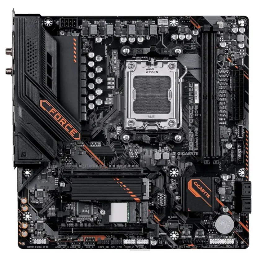Geeknetic GIGABYTE lanza una placa base B840M con diseño naranja y negro: incluye X3D Turbo Mode y sintonización DDR5 1