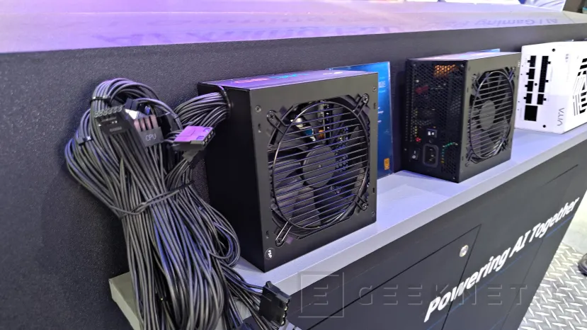 Geeknetic FSP despliega todo su arsenal en COMPUTEX 2026 con cajas SFF, RL para TR5 y fuentes de hasta 3.300 W 1
