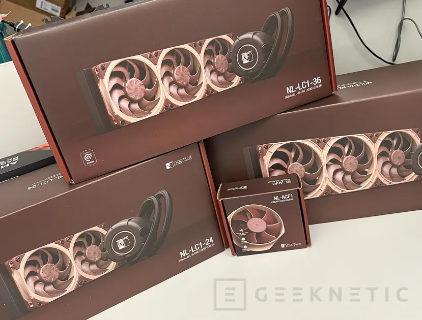 Geeknetic Noctua NL-LC1-36 AIO 360mm Review: Noctua se hace con la corona en AIO gracias a sus ventiladores y a una bomba de impulsión muy cuidada 1
