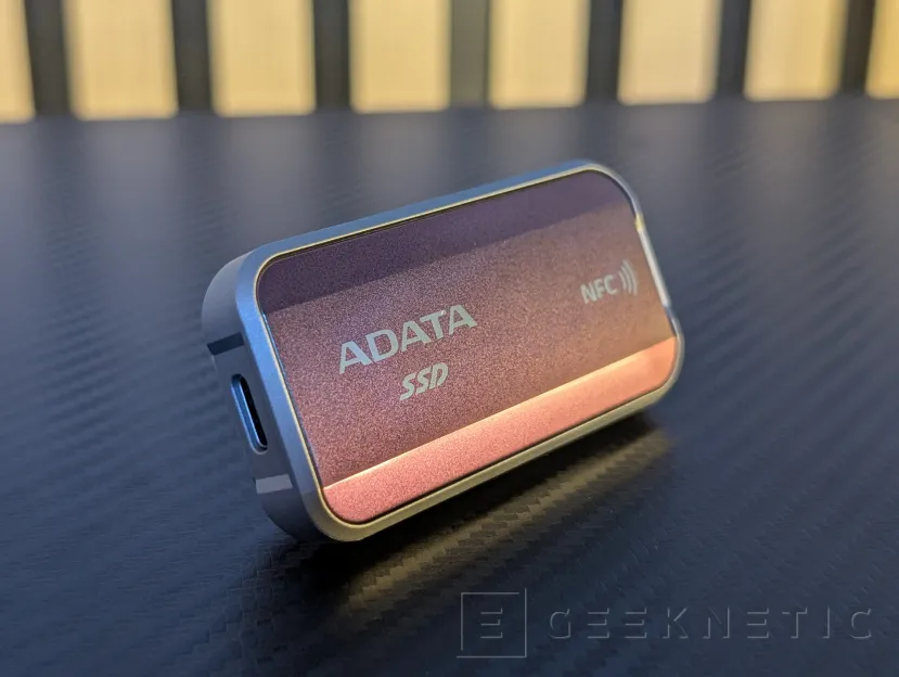 Geeknetic ADATA URBAN TAPSAFE Review: el SSD de 2.000 MB/s con NFC que se desbloquea acercando tu móvil  16