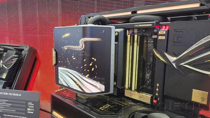 Geeknetic Disipadores de cobre puro y una pantalla AMOLED LCD de 6,67" en el combo ASUS ROG Crosshair X870E y Ryujin 360 Edition 20 4