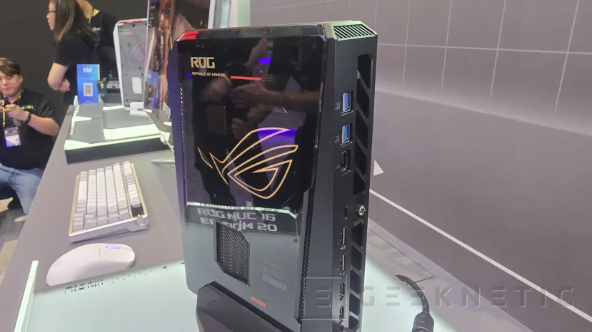 Geeknetic ASUS ROG NUC 16 Edition 20: Un Mini PC de 3 litros con una RTX 5090 1
