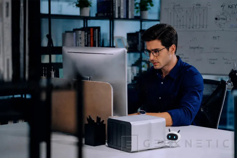 Geeknetic TerraMaster presenta el F4-425 Pro con TOS 7 y funciones de inteligencia artificial integradas 1
