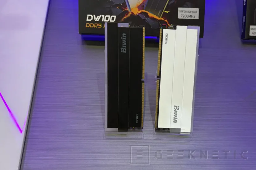Geeknetic DDR5-6200 CL28 en 256 GB y kits de 192 GB: así es la memoria más ambiciosa de Biwin con Origin Code 4R CUDIMM y Black Opal DW100 3